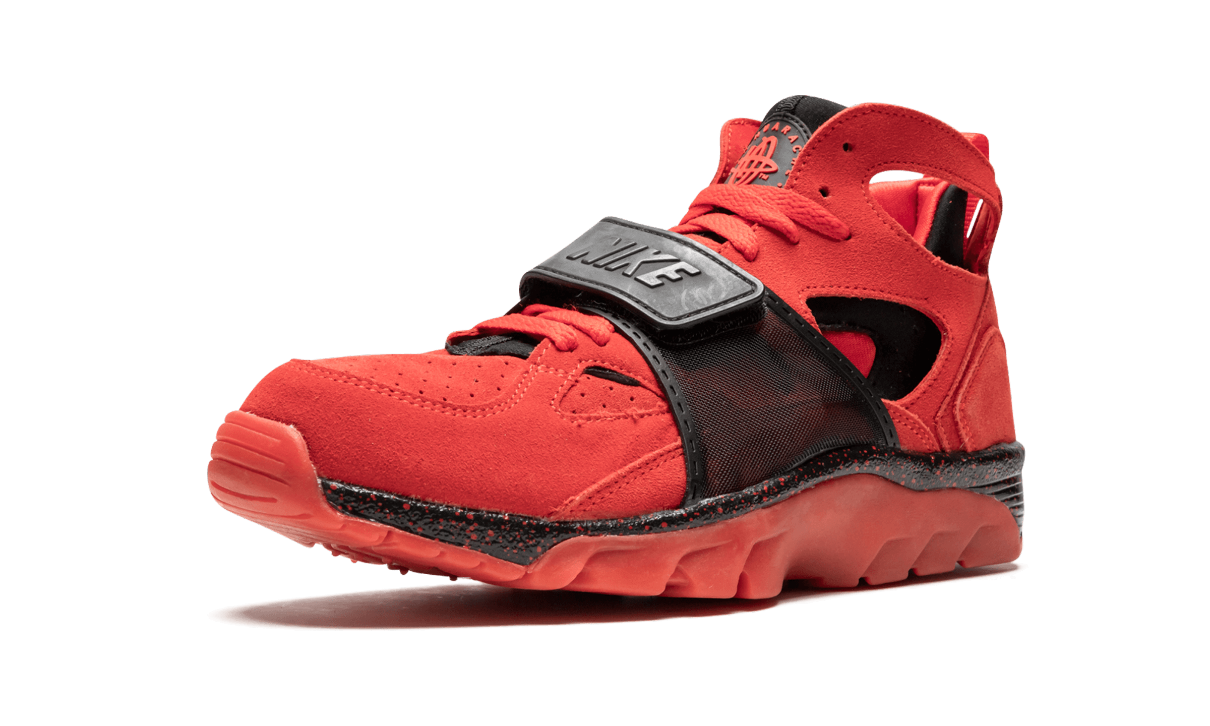 AIR TRAINER HUARACHE PREMIUM ‘LOVE / HATE’