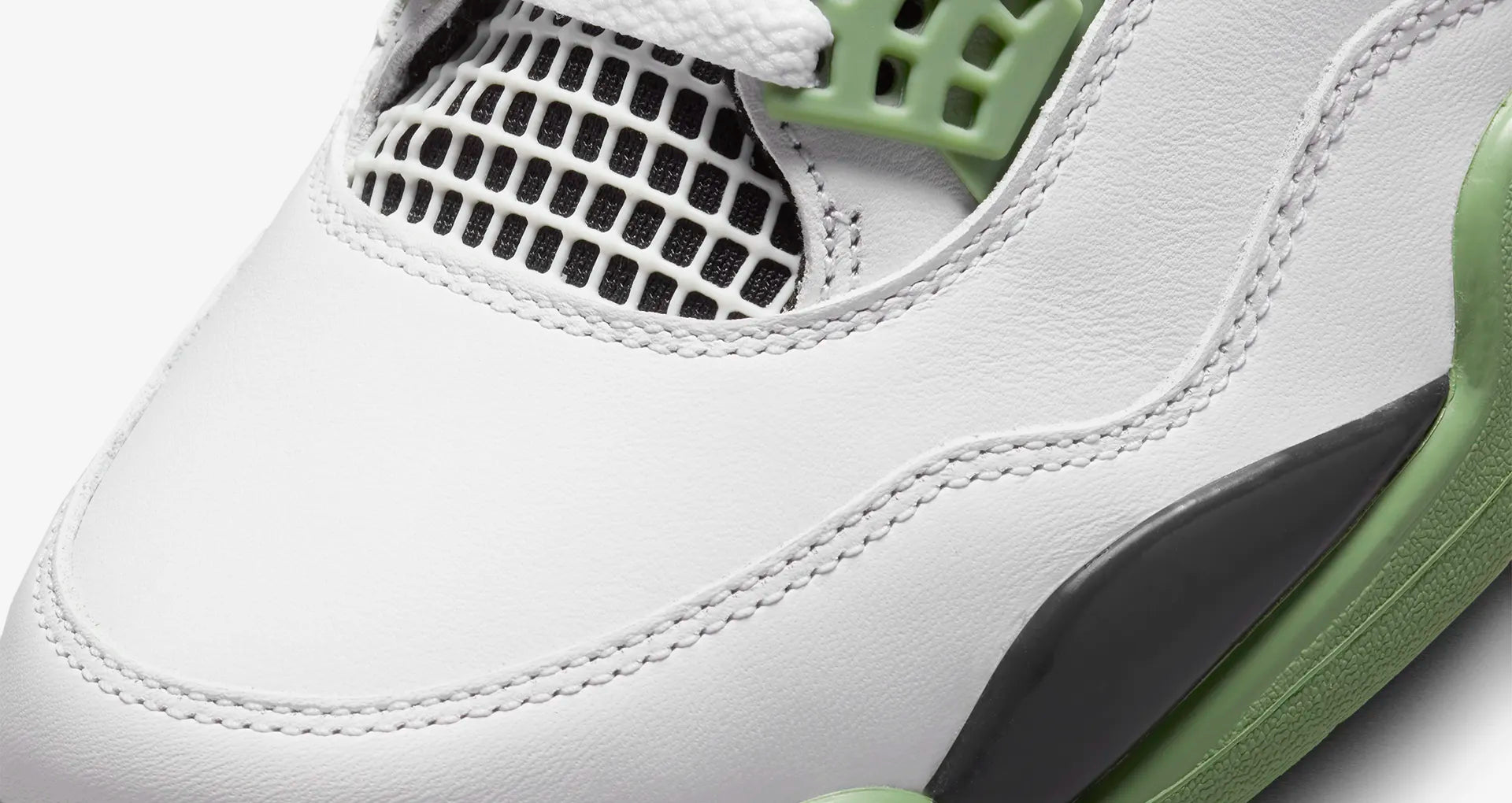 AIR JORDAN 4 'SEA FOAM'