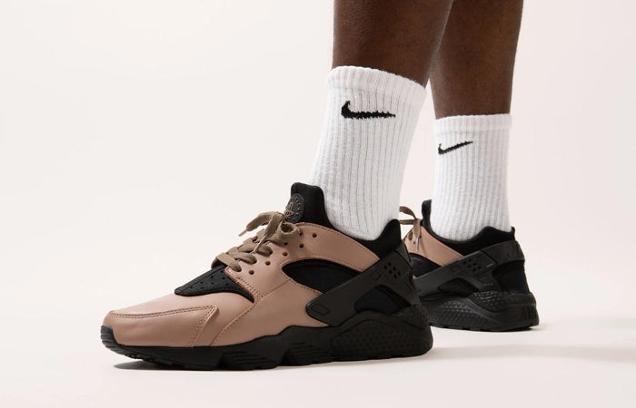 Air Huarache LE