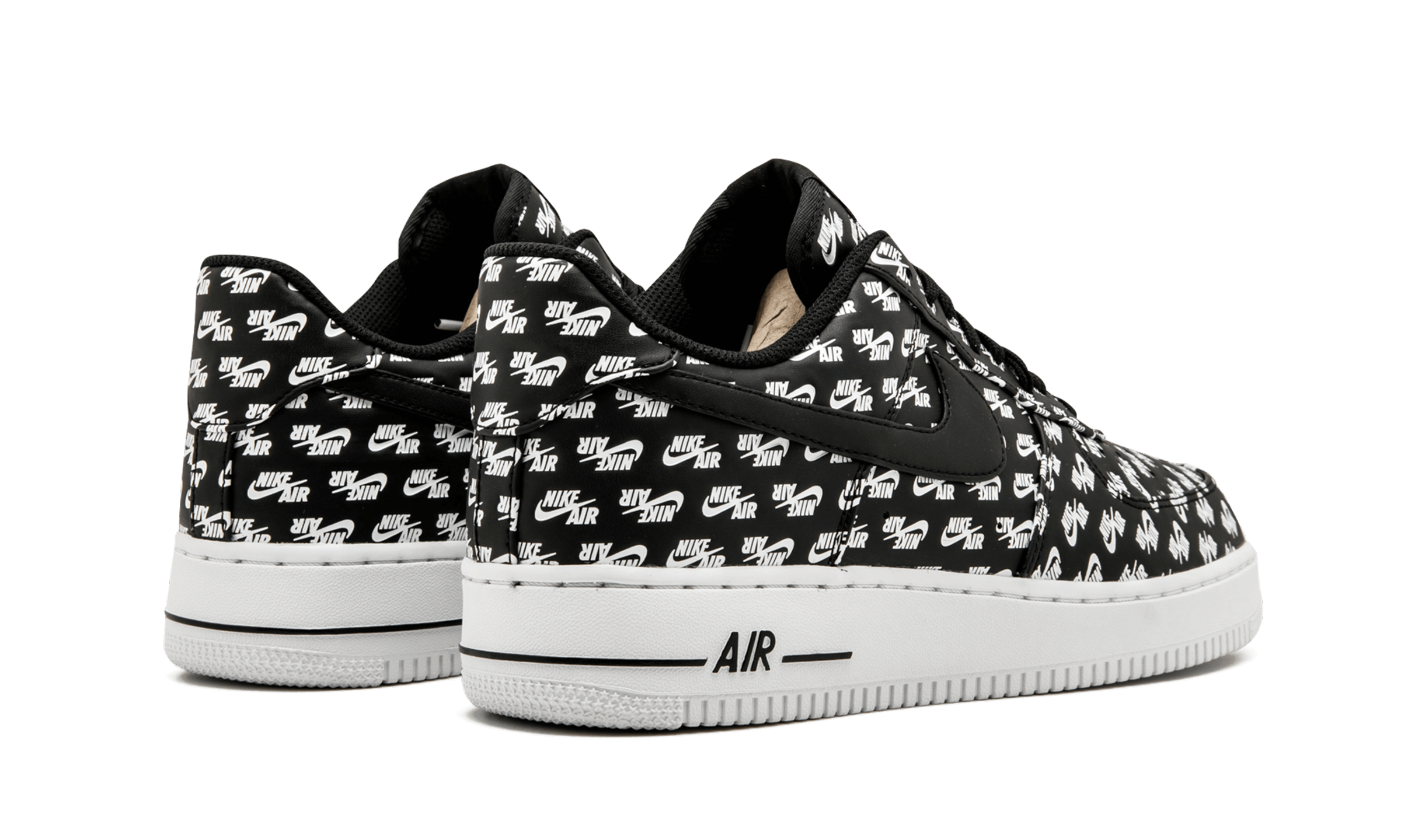 Nike Air Force 1 07 QS
