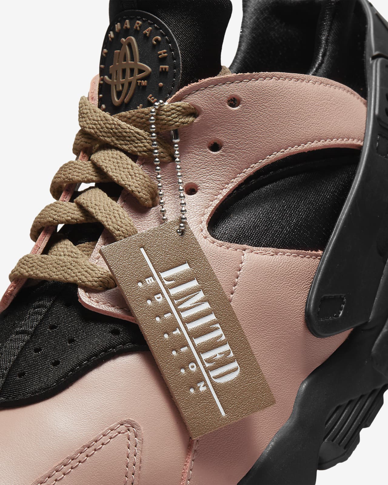 Air Huarache LE