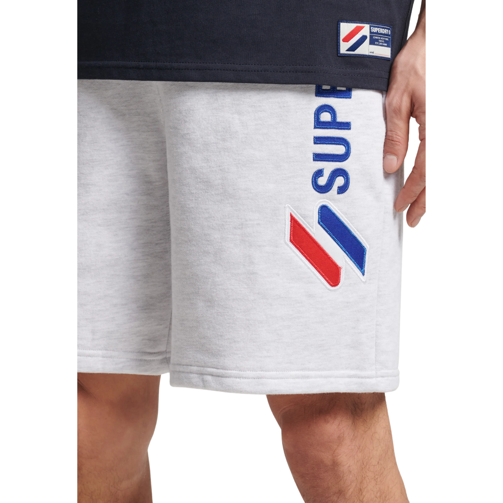 sports style applique short