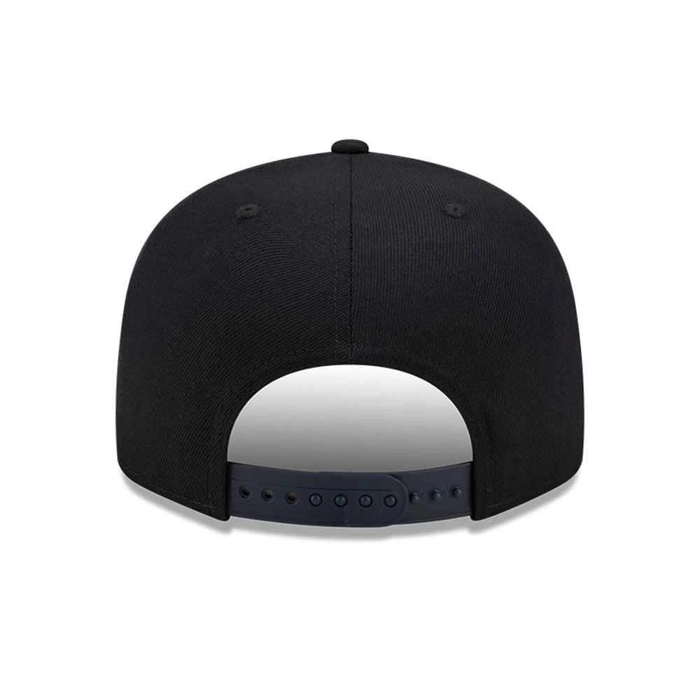 New York Yankees Metallic Logo Navy 9FIFTY Snapback Cap