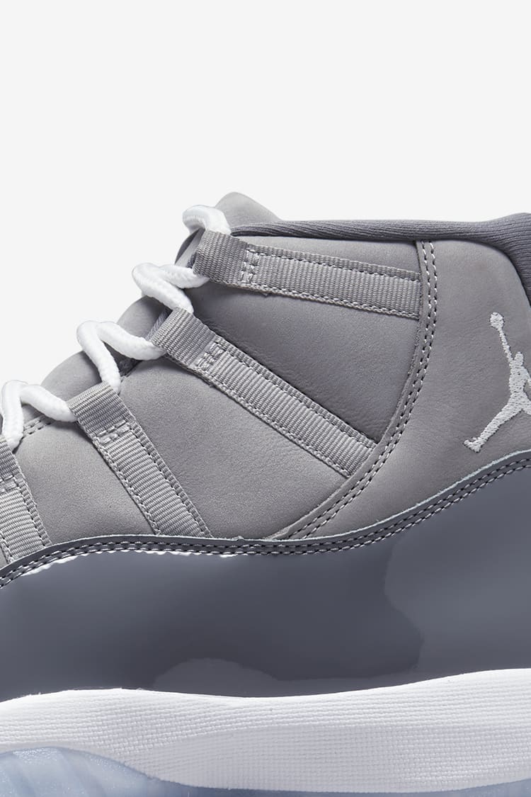 AIR JORDAN 11 RETRO COOL GREY