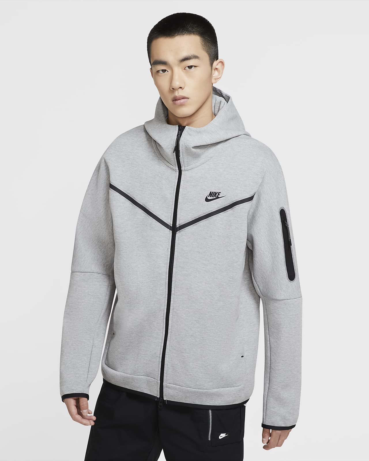 TECH FLEECE
