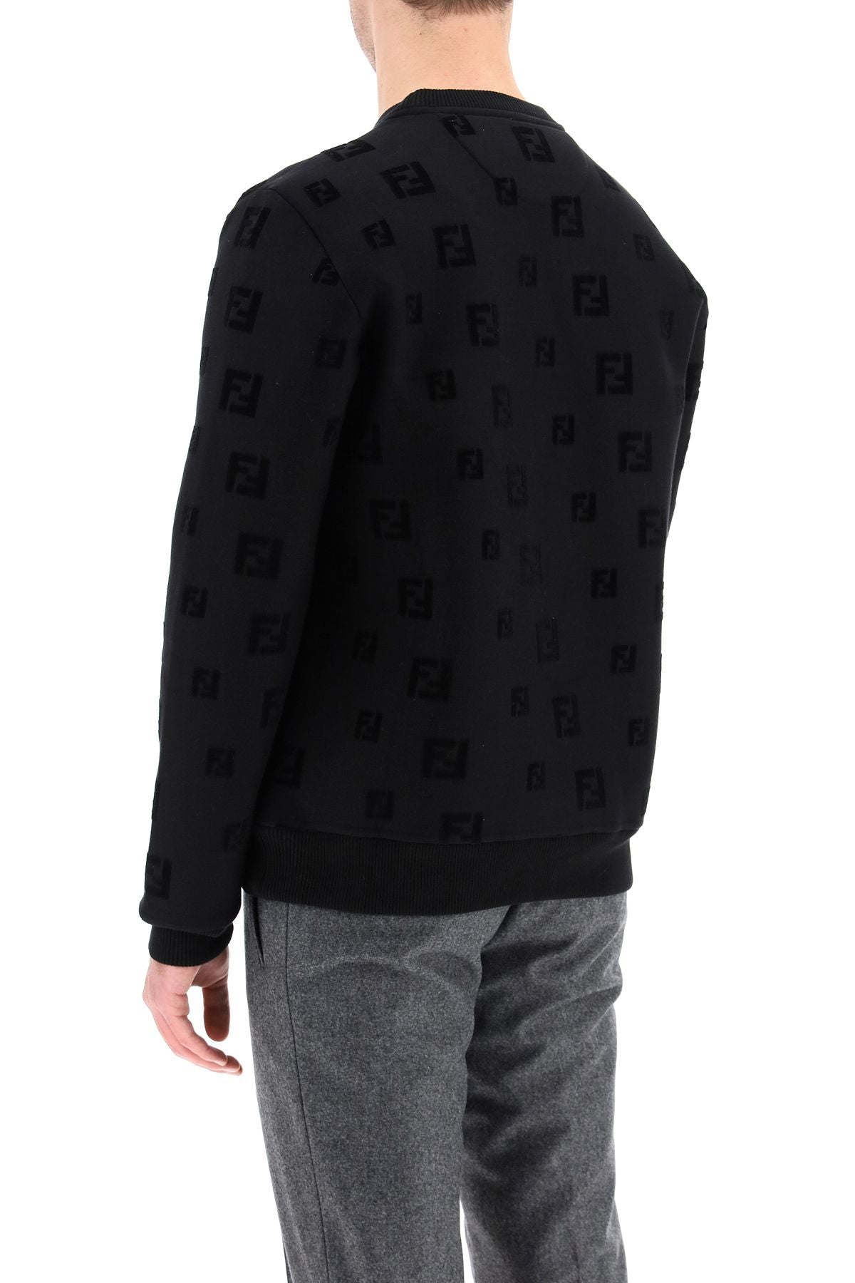 CHENILLE CREW NECK