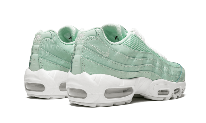 Women's nike air max 2025 95 lx casual shoes