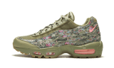 Nike air max deals 95 floral camo