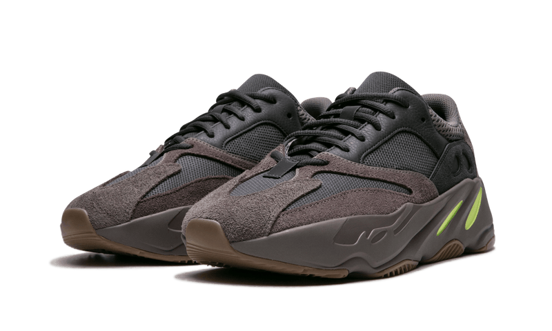 Yeezy Boost 700 Mauve Dimension London