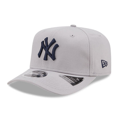 New York Yankees Team Grey 9FIFTY Stretch Snap Cap